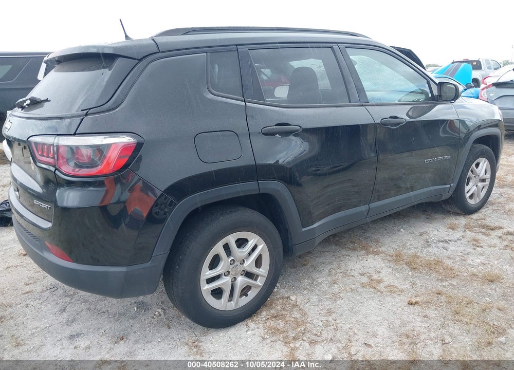 2018 JEEP COMPASS SPORT FWD VIN: 3C4NJCAB1JT124674