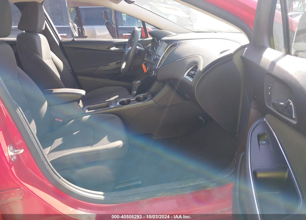 2017 CHEVROLET CRUZE LT AUTO VIN: 1G1BE5SM7H7240004