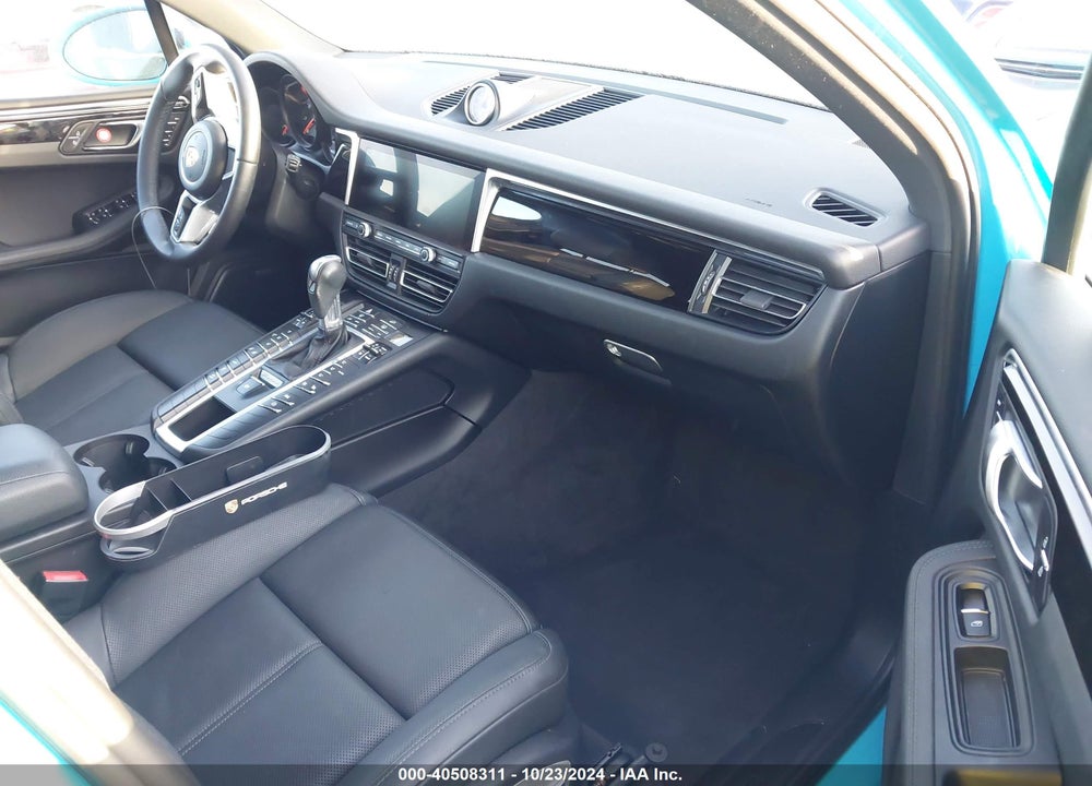 2021 PORSCHE MACAN VIN: WP1AA2A50MLB00366