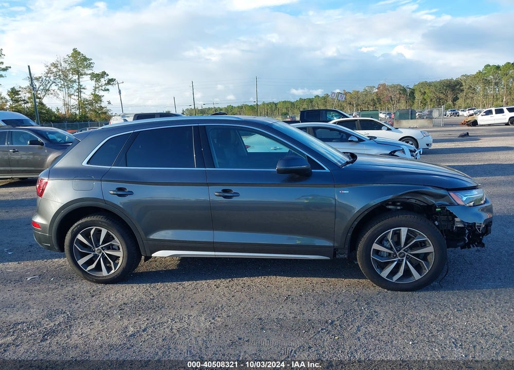 2024 AUDI Q5 VIN: WA1EAAFY7R2082584