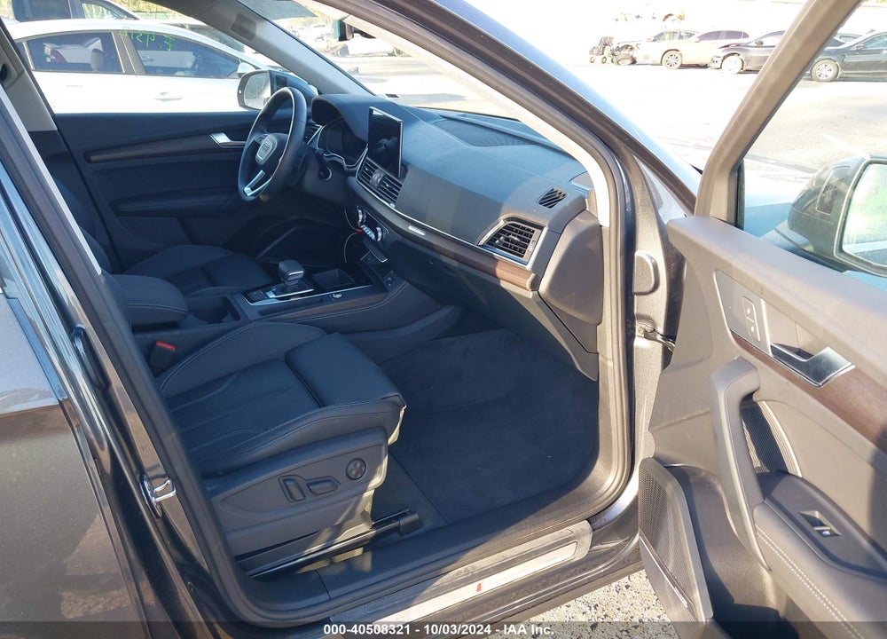 2024 AUDI Q5 VIN: WA1EAAFY7R2082584