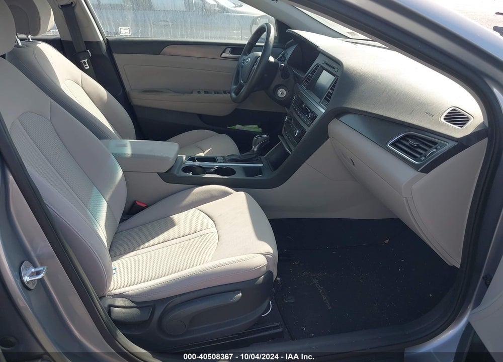 2016 HYUNDAI SONATA SPORT VIN: 5NPE34AF0GH270303