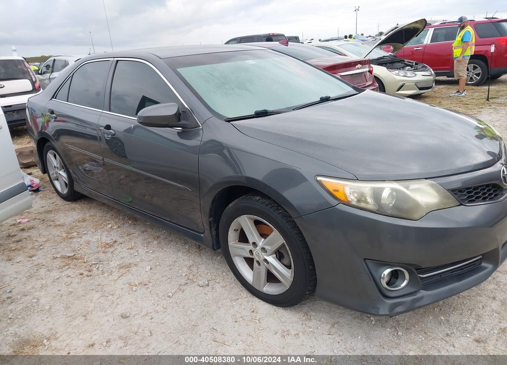 2012 TOYOTA CAMRY SE VIN: 4T1BF1FK2CU596646