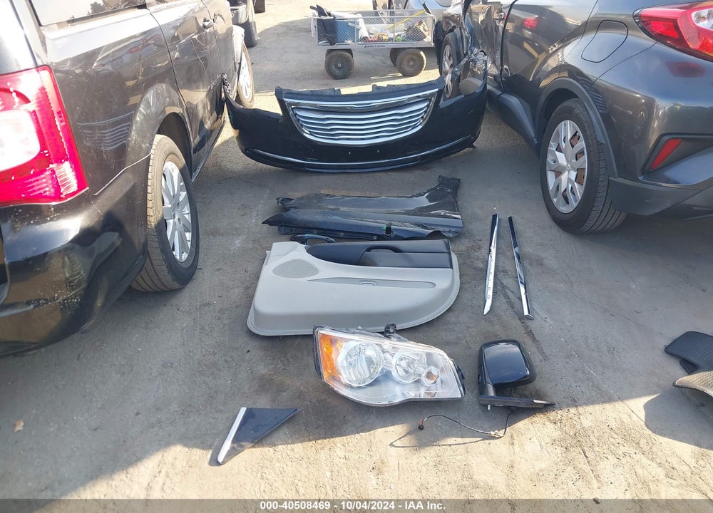 2015 CHRYSLER TOWN & COUNTRY TOURING VIN: 2C4RC1BG9FR715856