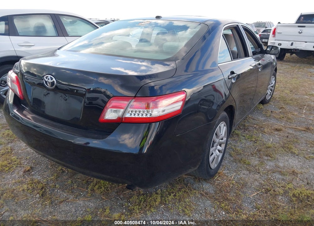 2011 TOYOTA CAMRY LE VIN: 4T1BF3EK3BU176650