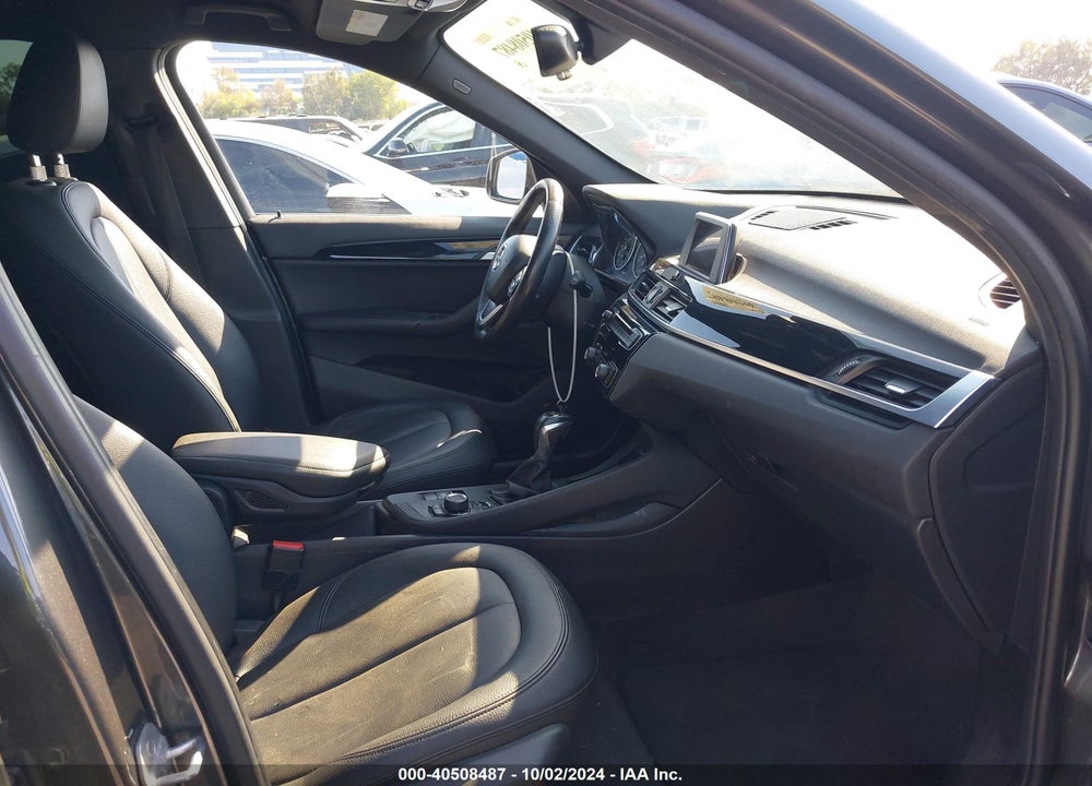 2017 BMW X1 SDRIVE28I VIN: WBXHU7C31H5H34446