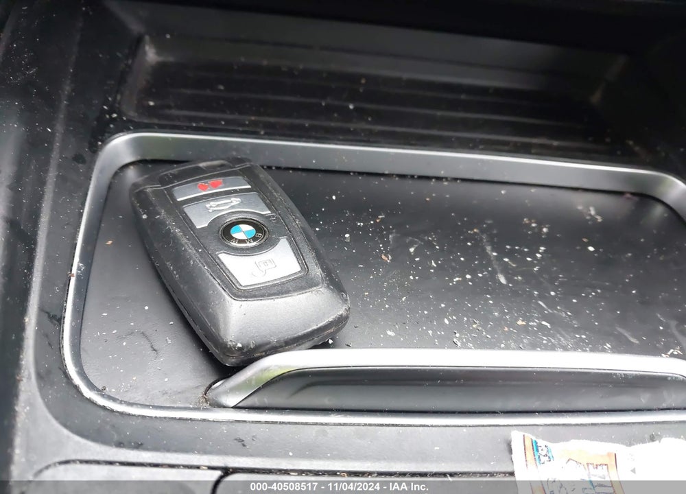 2016 BMW 320I XDRIVE VIN: WBA8E5G57GNU19492