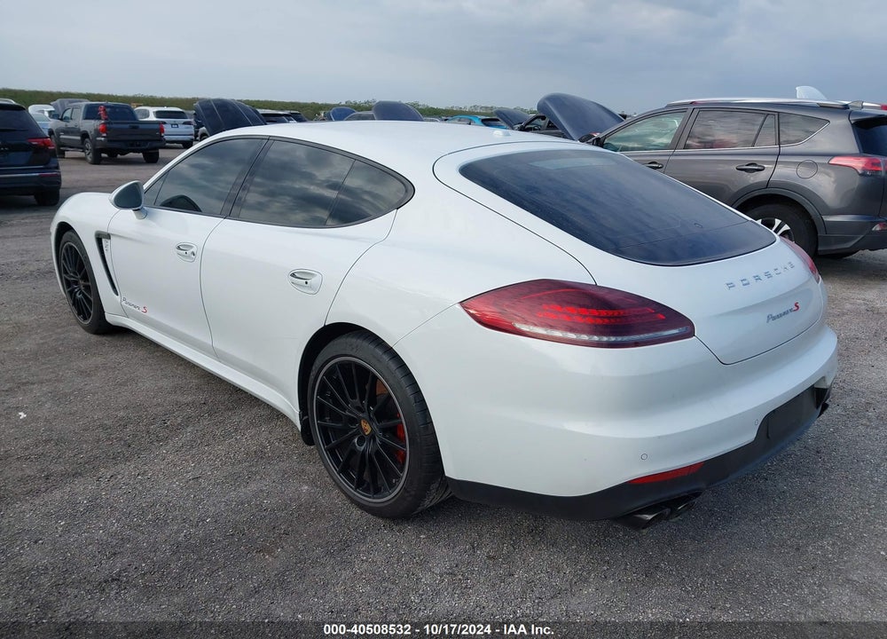 2016 PORSCHE PANAMERA S VIN: WP0AB2A77GL050781