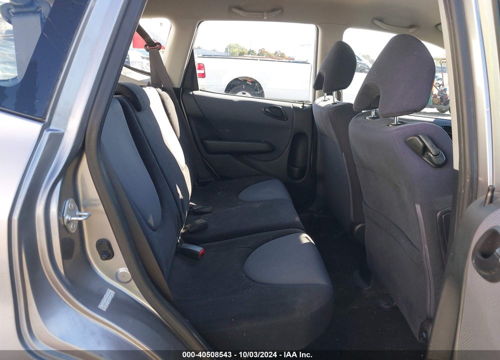 2007 HONDA FIT VIN: JHMGD38447S045452