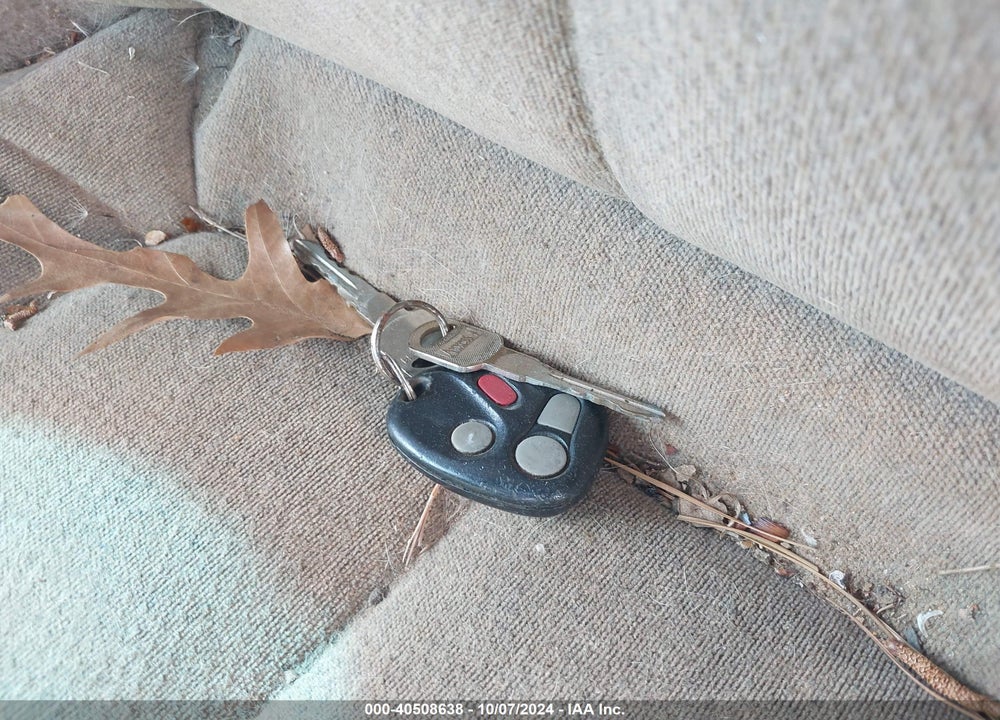 2000 OLDSMOBILE ALERO GL2 VIN: 1G3NL52T2YC401108