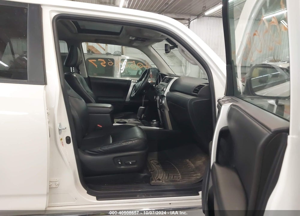 2011 TOYOTA 4RUNNER LIMITED V6 VIN: JTEBU5JR0B5044122