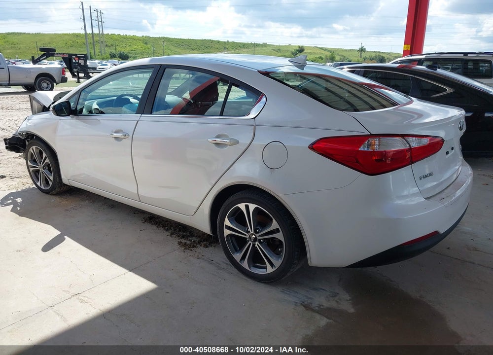 2016 KIA FORTE EX VIN: KNAFX4A81G5553381