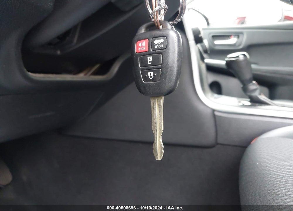 2016 TOYOTA CAMRY SE VIN: 4T1BF1FK5GU597909