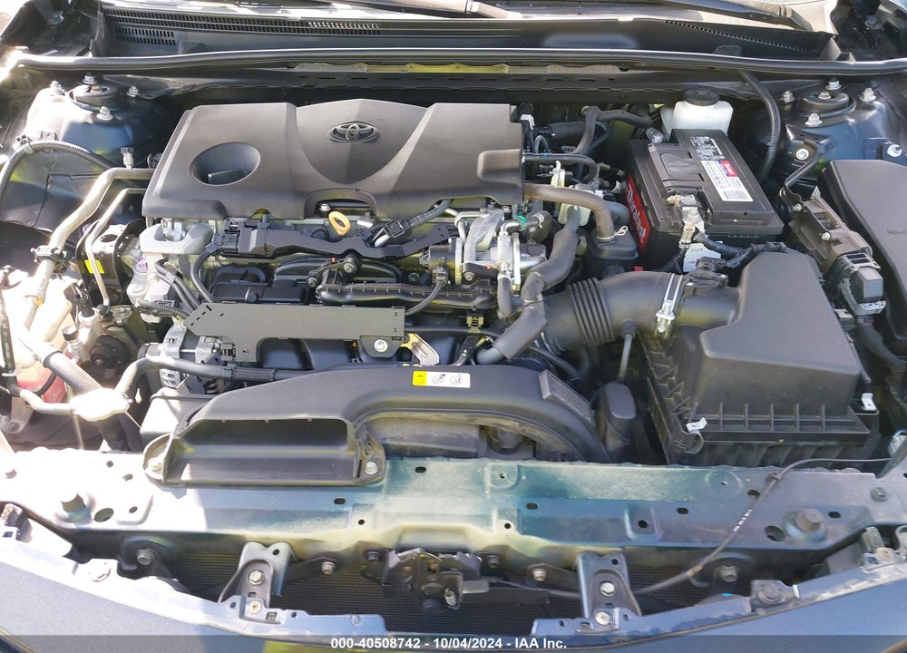 2018 TOYOTA CAMRY SE VIN: 4T1B11HK4JU530639