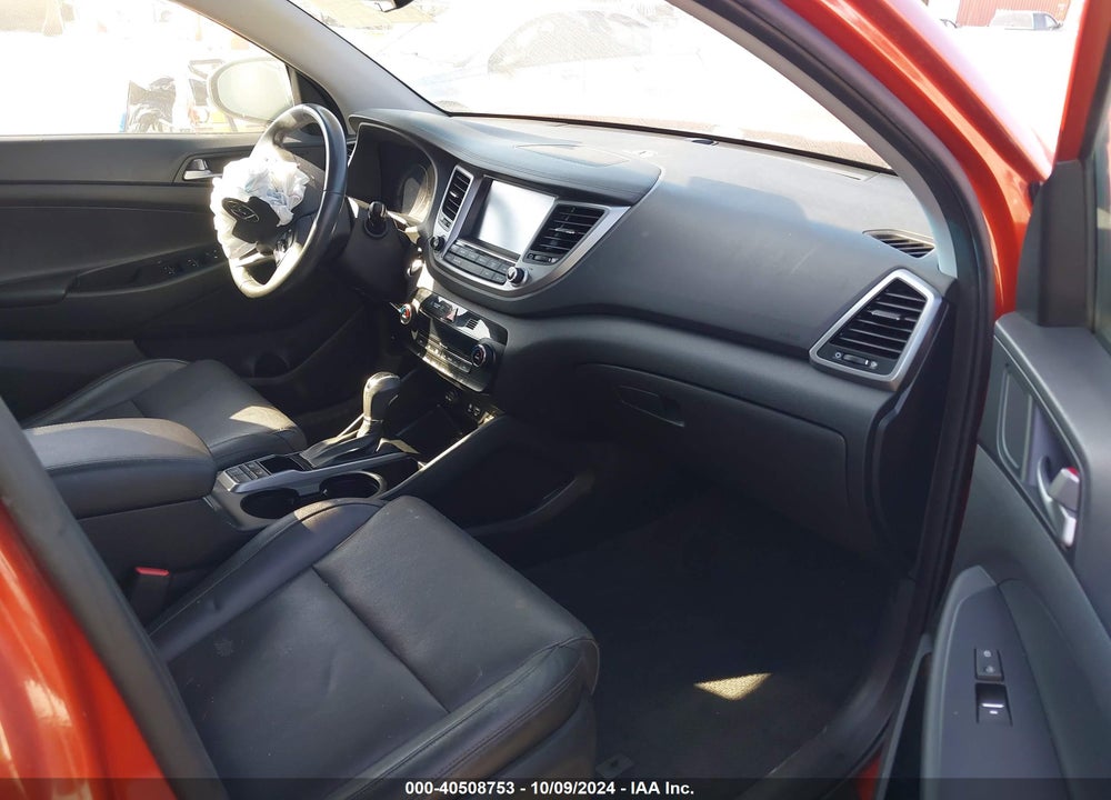 2016 HYUNDAI TUCSON LIMITED VIN: KM8J3CA24GU048161