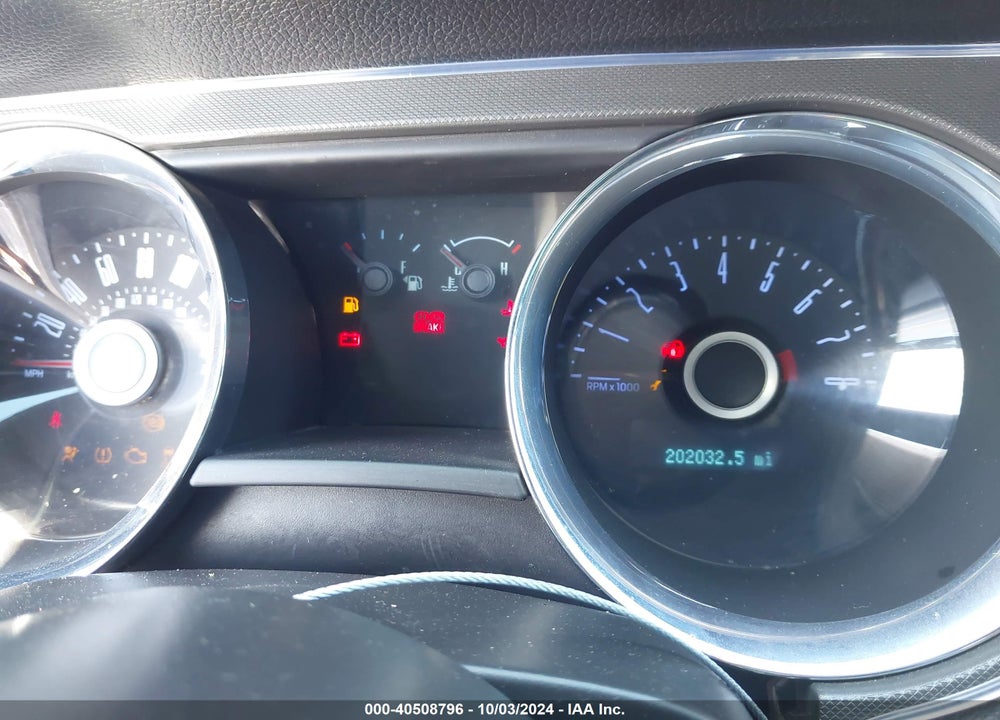 2014 FORD MUSTANG V6 VIN: 1ZVBP8EM6E5220247