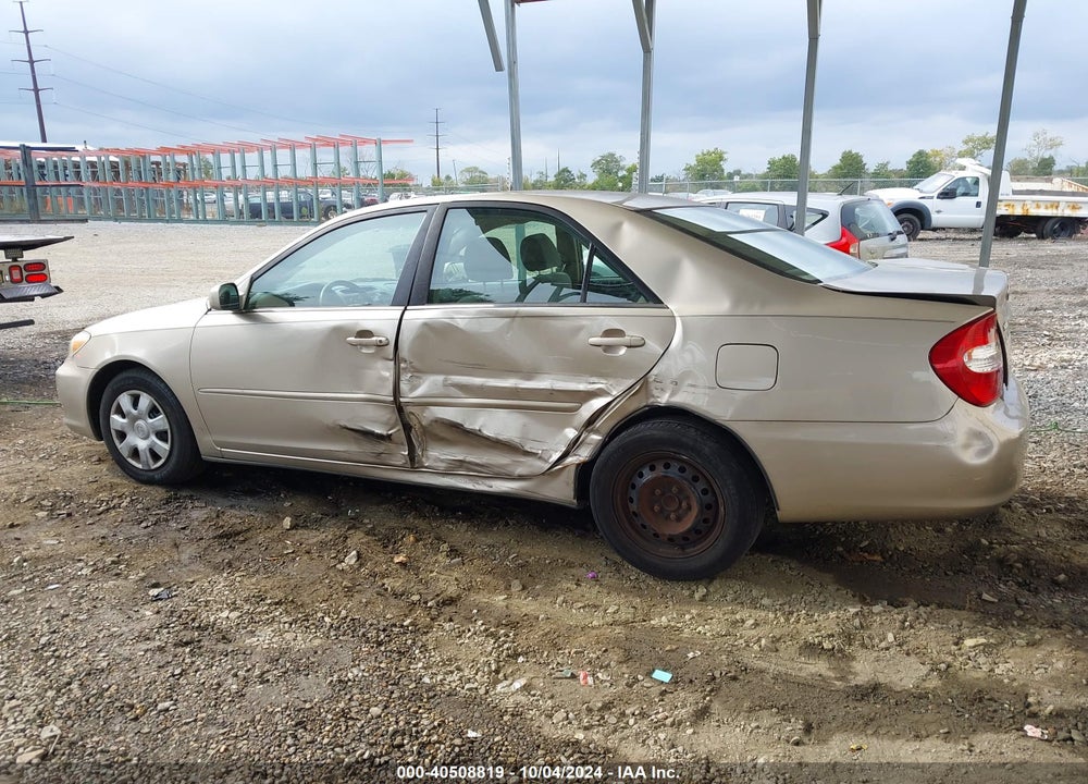 2004 TOYOTA CAMRY LE VIN: 4T1BE32K94U278805