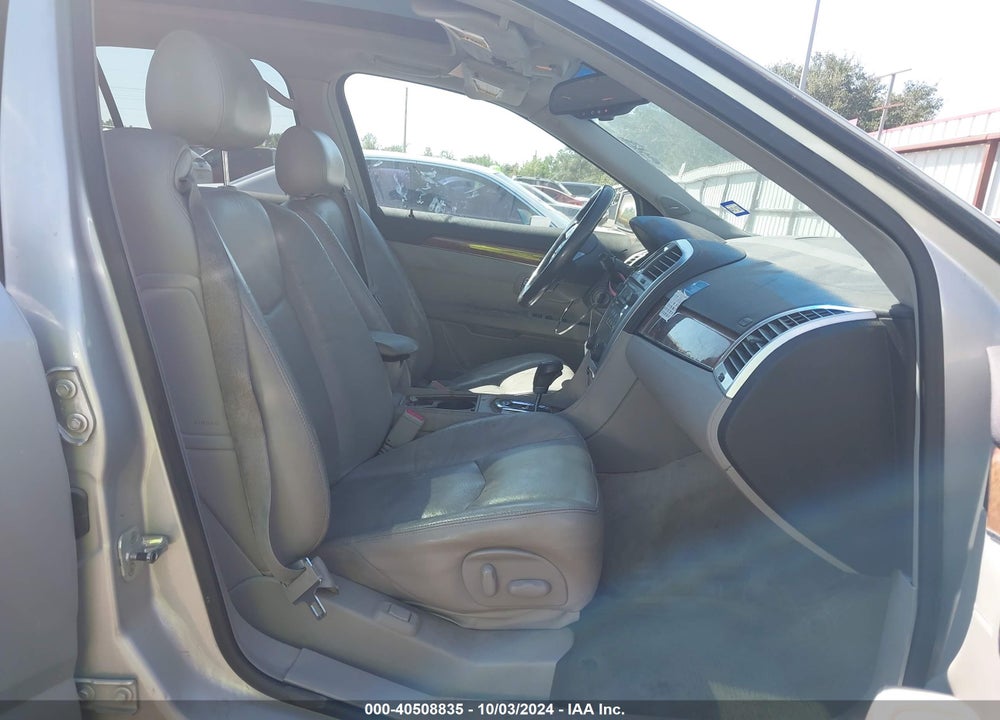 2009 CADILLAC SRX V6 VIN: 1GYEE637890157561