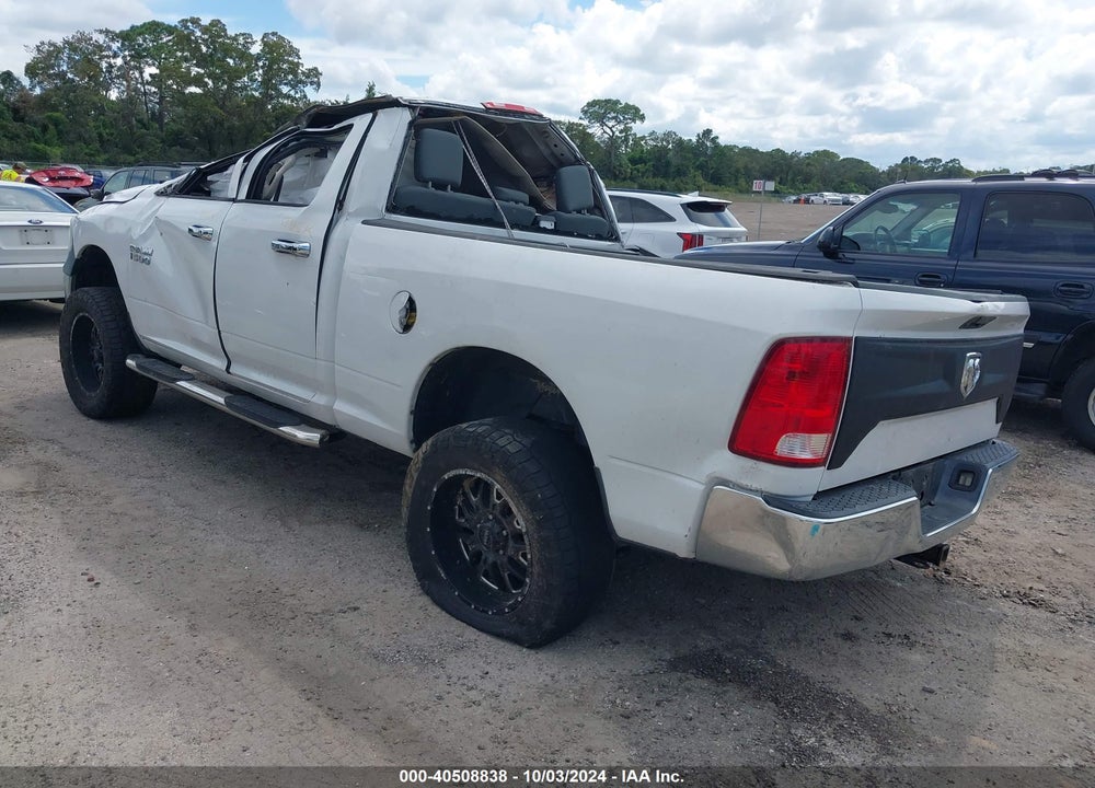 2016 RAM 1500 VIN: 1C6RR7FG3GS267696