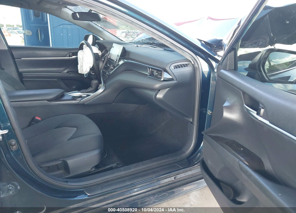 2021 TOYOTA CAMRY LE VIN: 4T1C11AK0MU531063