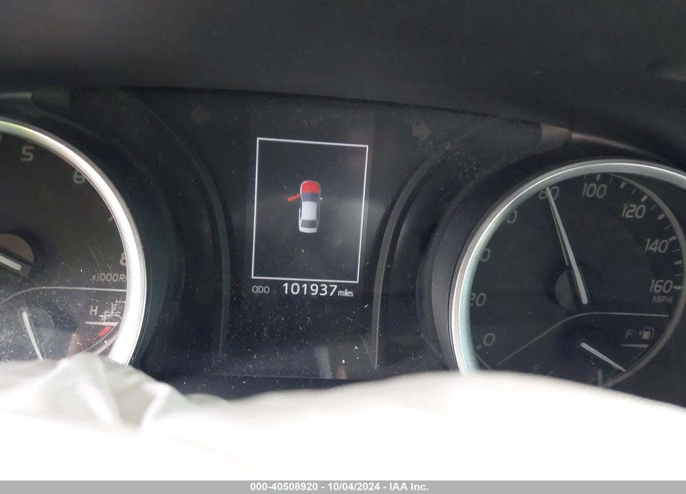 2021 TOYOTA CAMRY LE VIN: 4T1C11AK0MU531063