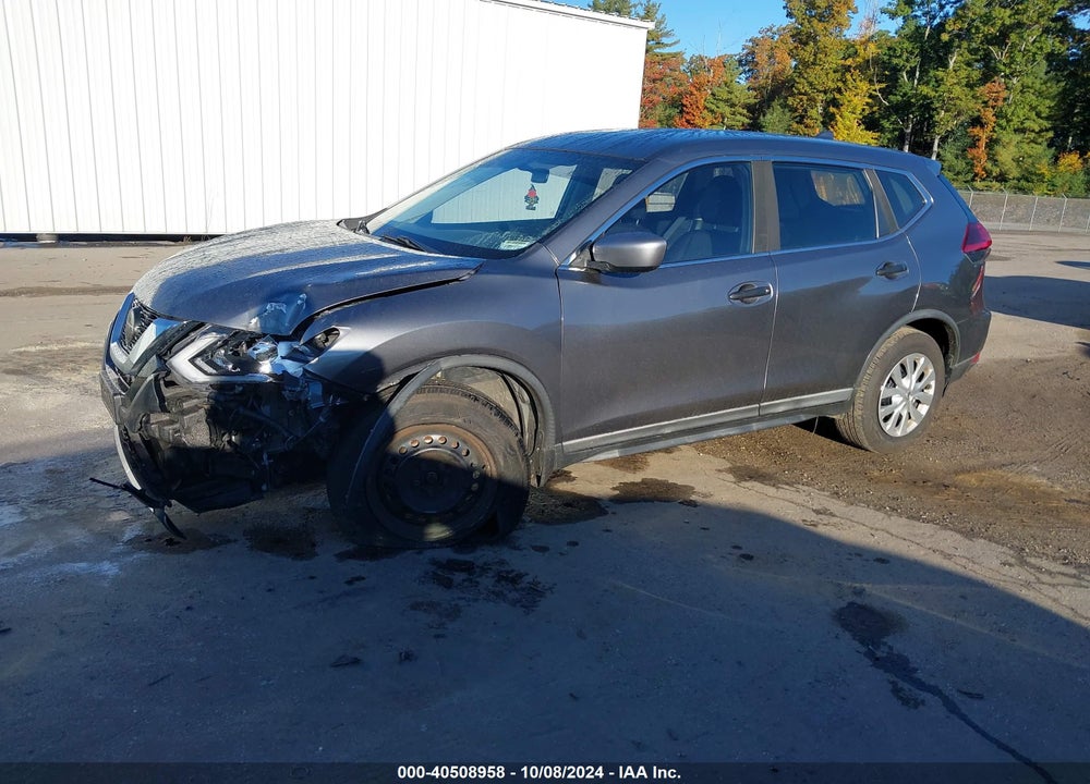 2018 NISSAN ROGUE S VIN: KNMAT2MV2JP588988