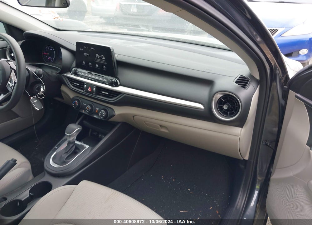 2021 KIA FORTE LXS VIN: 3KPF24AD5ME357393