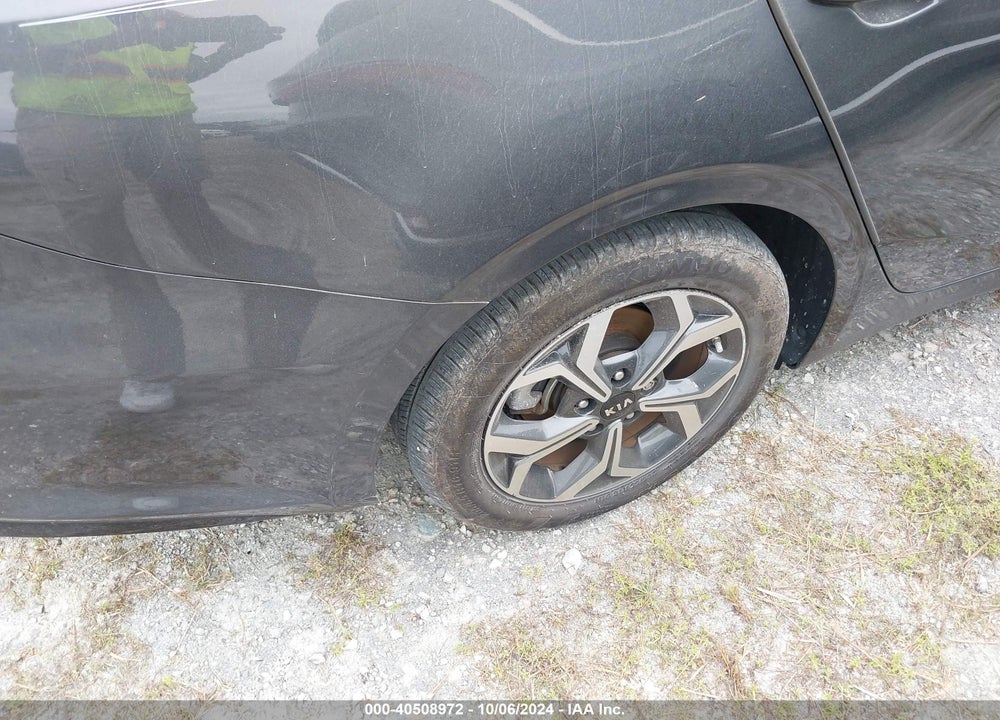 2021 KIA FORTE LXS VIN: 3KPF24AD5ME357393