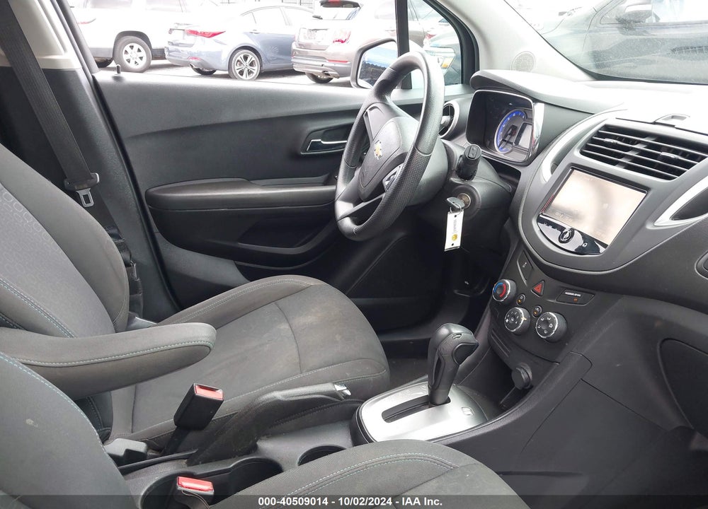 2015 CHEVROLET TRAX 1LS VIN: KL7CJKSB2FB099791