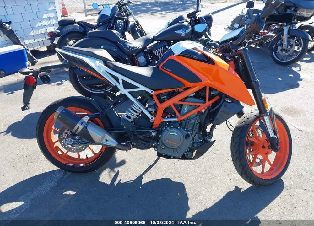 2018 KTM 390 DUKE VIN: MD2JPJ405JC253048