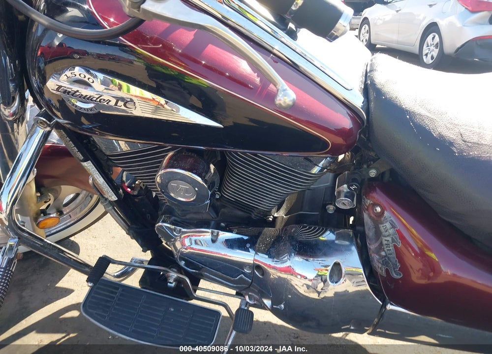 2000 SUZUKI VL1500 VIN: JS1VY51A3Y2104219