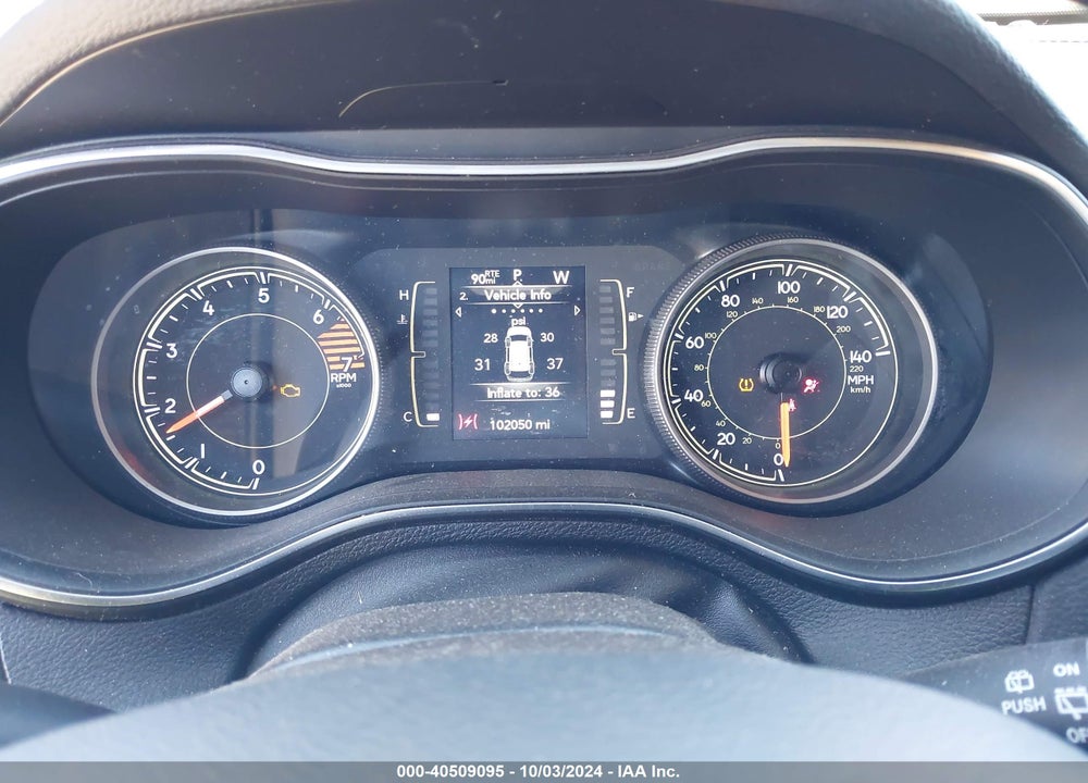 2019 JEEP CHEROKEE LATITUDE FWD VIN: 1C4PJLCB5KD485323