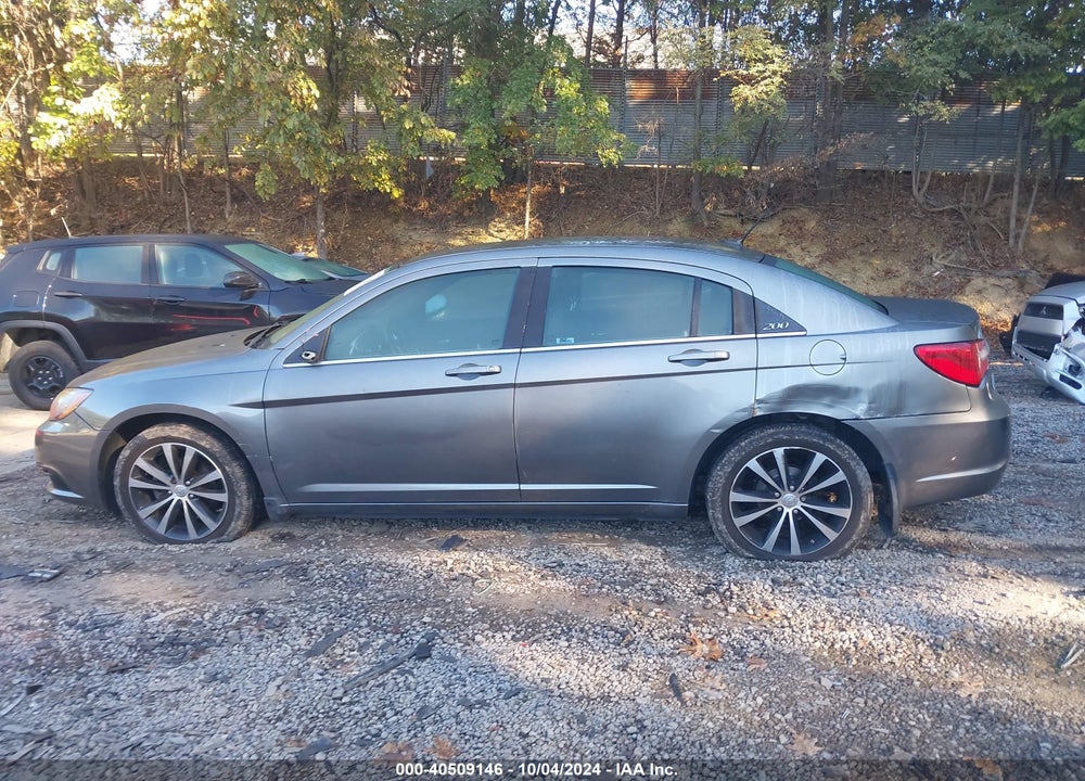 2013 CHRYSLER 200 VIN: 1C3CCBBG6DN723648