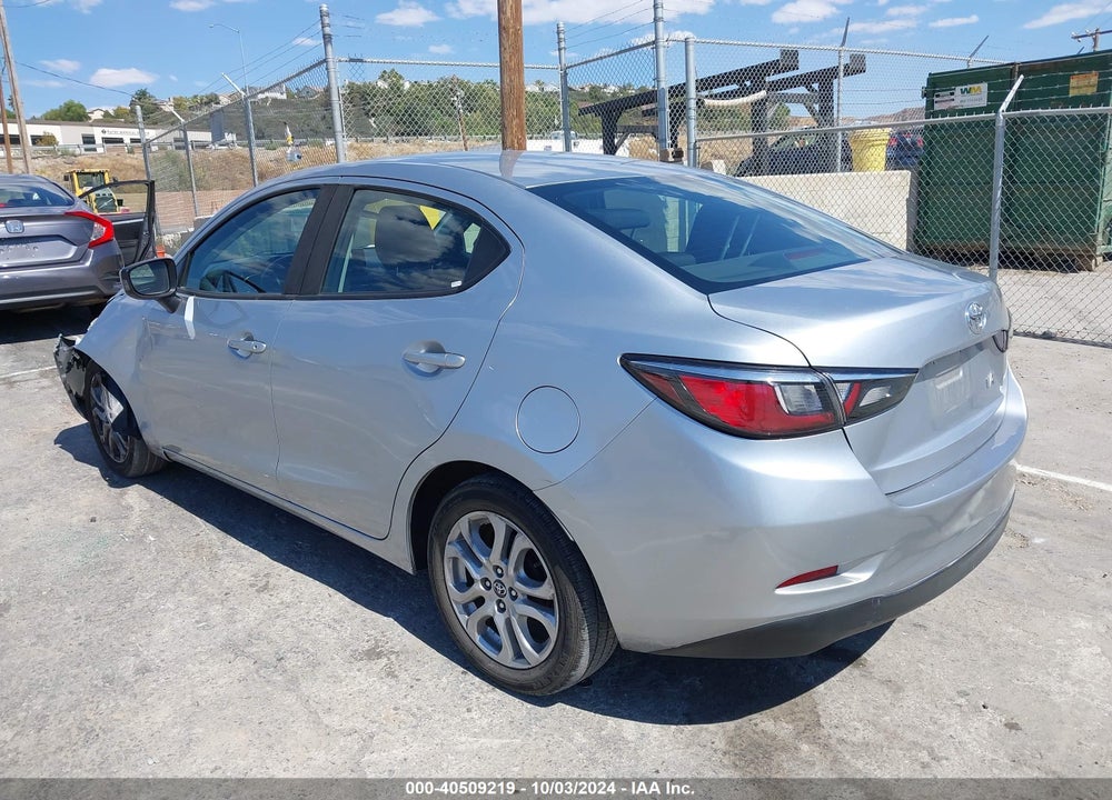 2018 TOYOTA YARIS IA VIN: 3MYDLBYVXJY318060