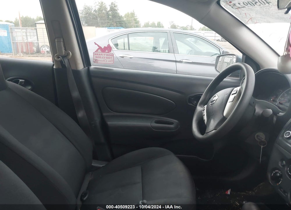 2017 NISSAN VERSA 1.6 S+ VIN: 3N1CN7AP1HL843435