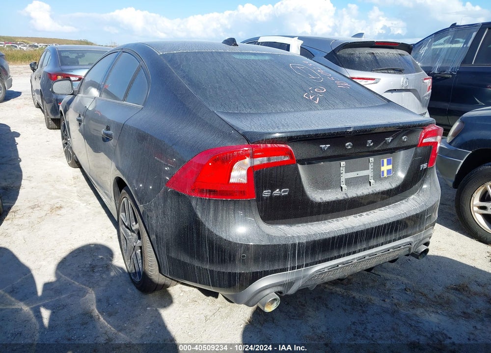 2017 VOLVO S60 T5 DYNAMIC VIN: YV126MFL2H2438576