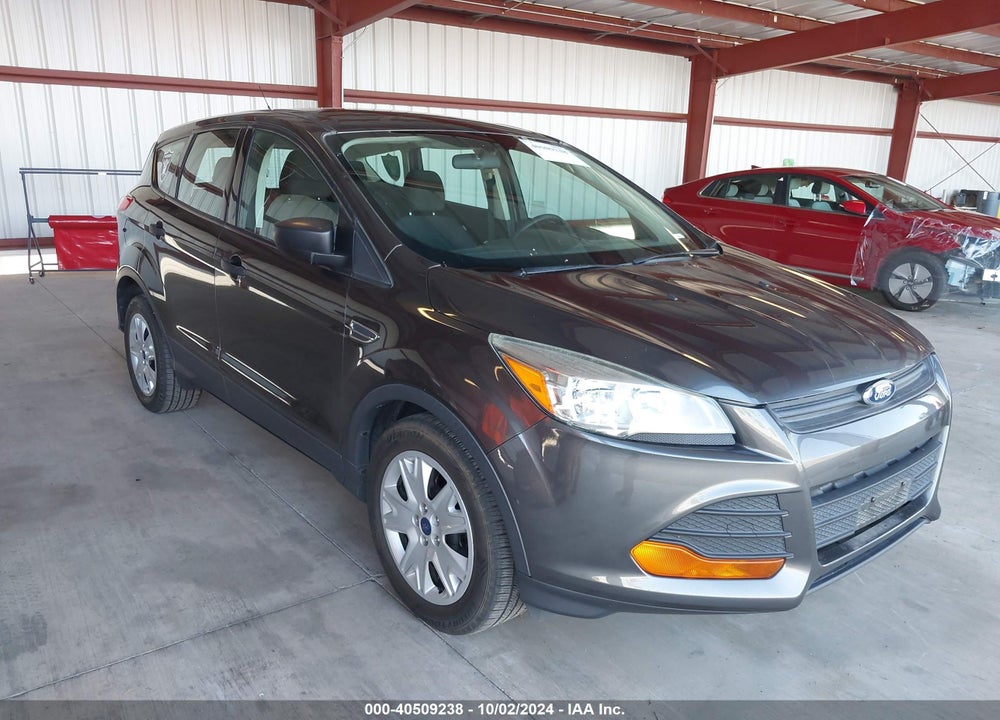 2015 FORD ESCAPE S VIN: 1FMCU0F79FUC63977