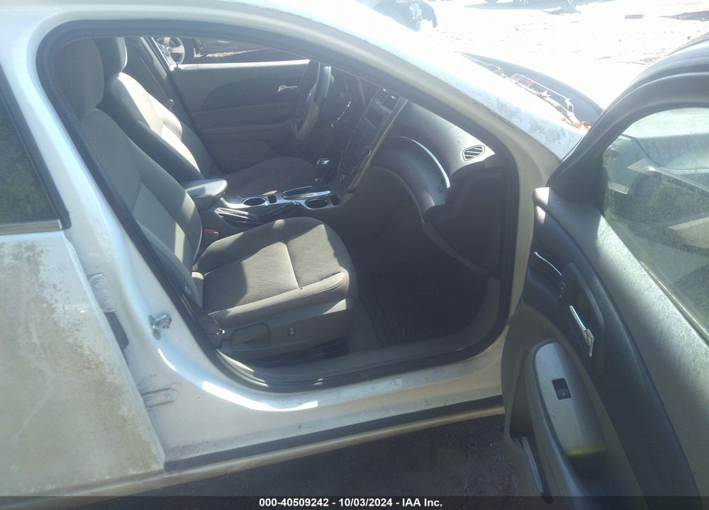 2014 CHEVROLET MALIBU 1FL VIN: 1G11A5SL7EF277652