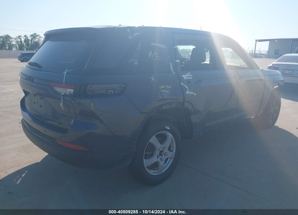 2024 JEEP GRAND CHEROKEE ALTITUDE 4X2 VIN: 1C4RJGAG5RC156894