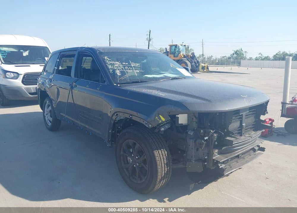 2024 JEEP GRAND CHEROKEE ALTITUDE 4X2 VIN: 1C4RJGAG5RC156894