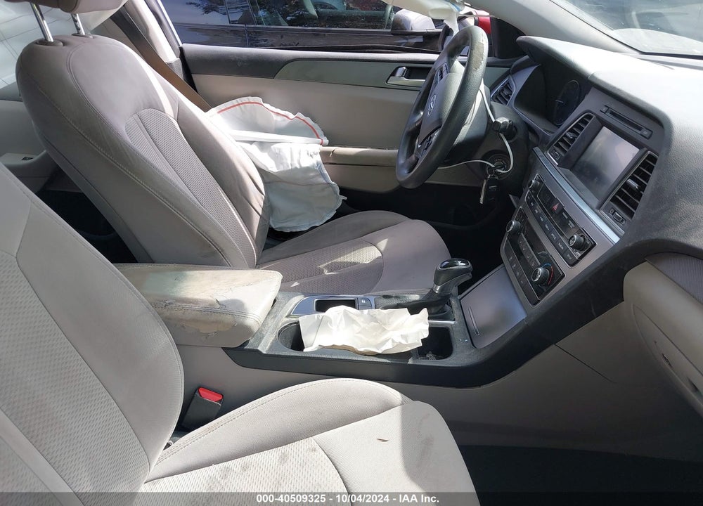2016 HYUNDAI SONATA SE VIN: 5NPE24AF7GH397438