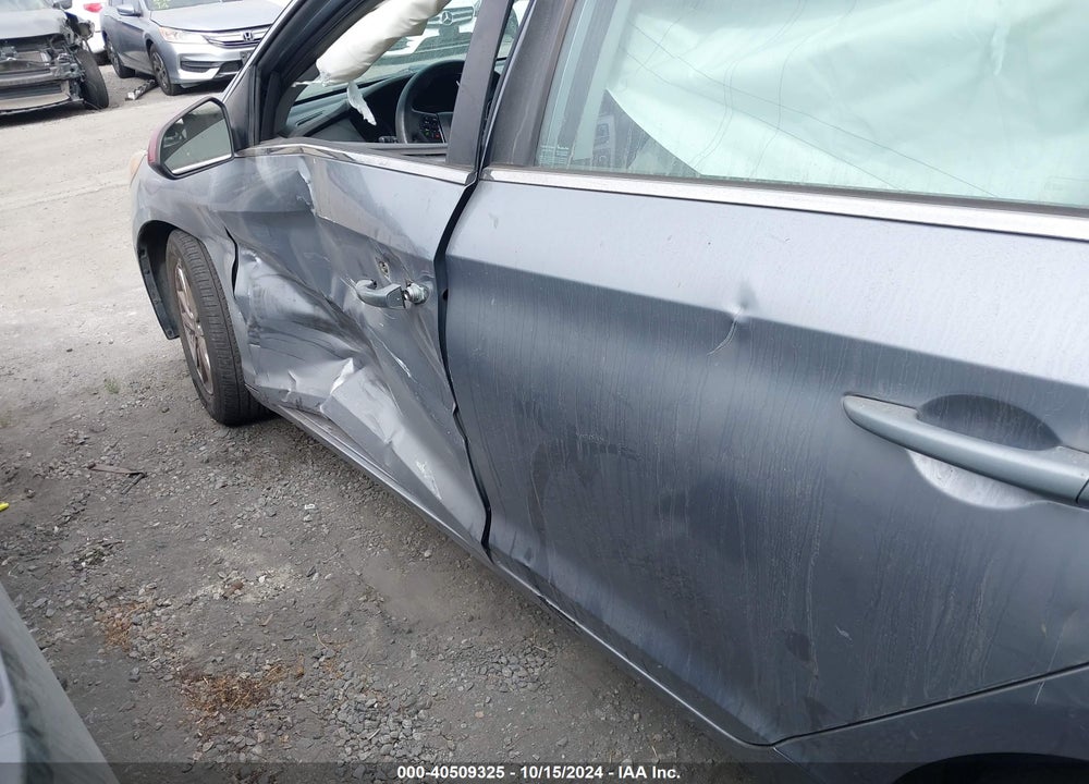 2016 HYUNDAI SONATA SE VIN: 5NPE24AF7GH397438