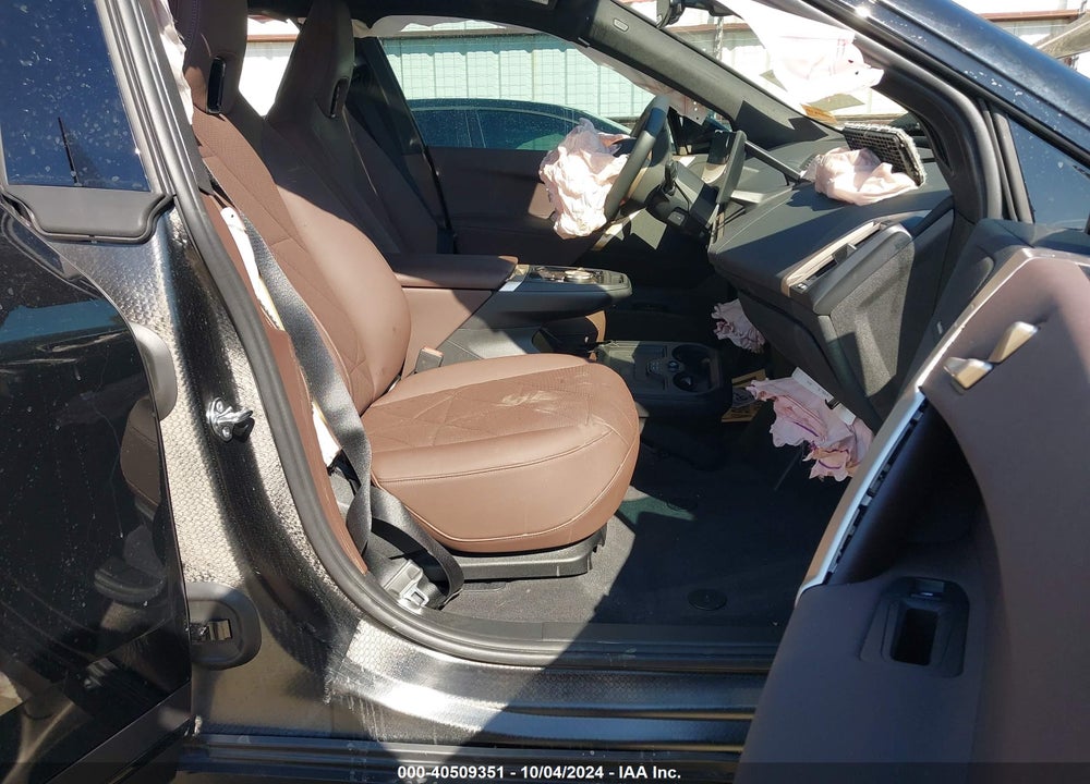 2025 BMW IX XDRIVE50 VIN: WB523CF00SCT18853
