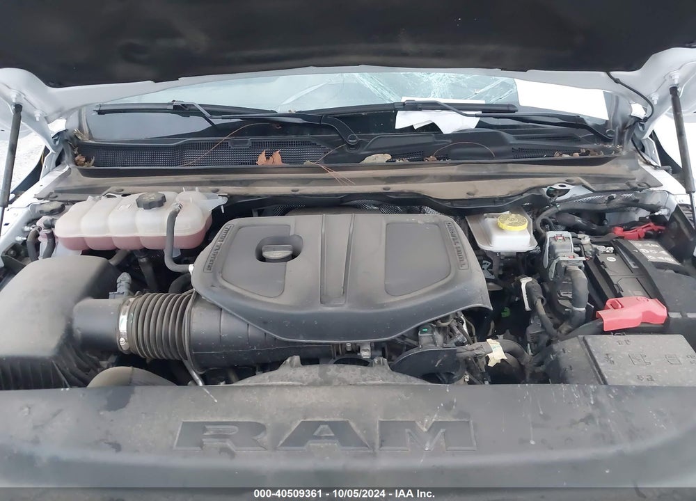 2025 RAM 1500 LAIE  4X4 5'7 BOX VIN: 1C6SRFJP2SN534661