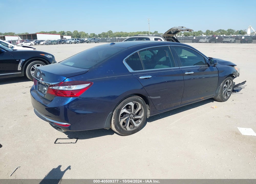 2016 HONDA ACCORD VIN: 1HGCR2F84GA163980