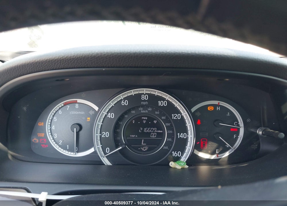 2016 HONDA ACCORD VIN: 1HGCR2F84GA163980