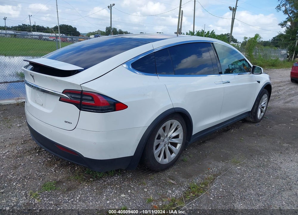 2017 TESLA MODEL X 100D/75D/90D VIN: 5YJXCDE23HF044644