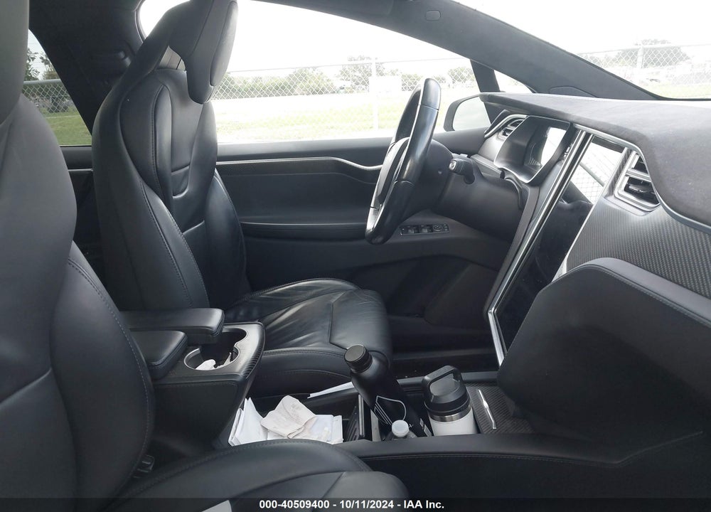2017 TESLA MODEL X 100D/75D/90D VIN: 5YJXCDE23HF044644