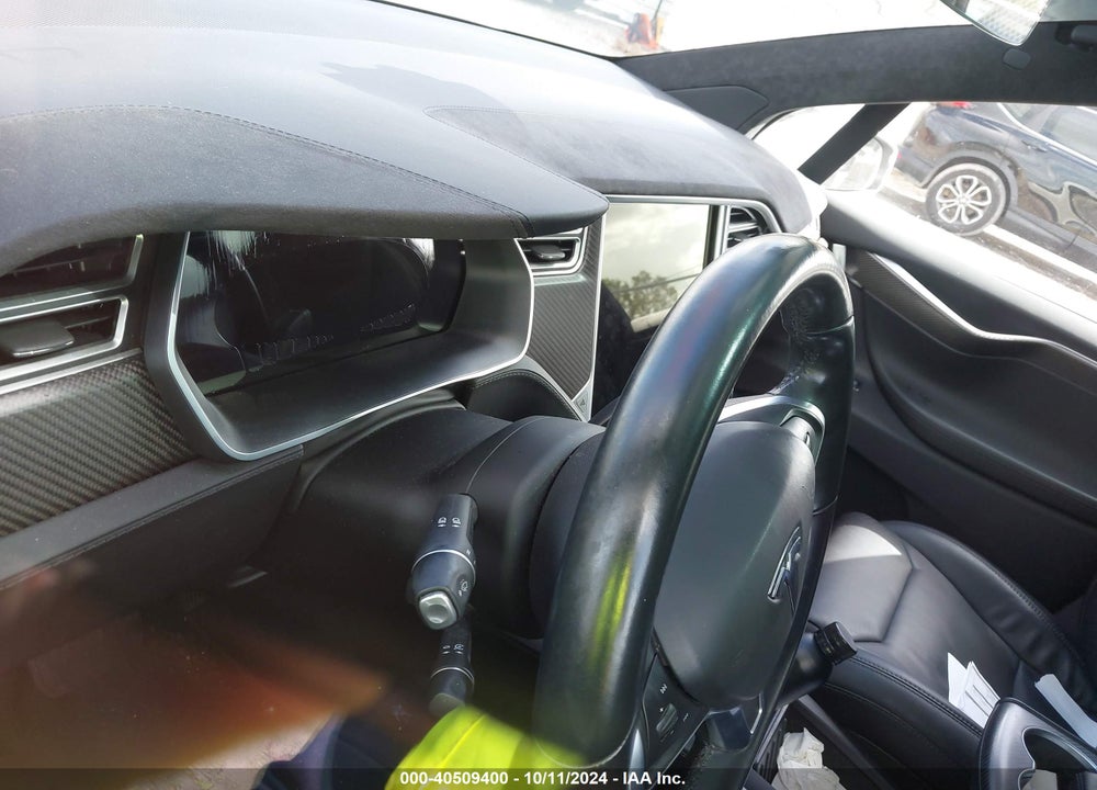 2017 TESLA MODEL X 100D/75D/90D VIN: 5YJXCDE23HF044644