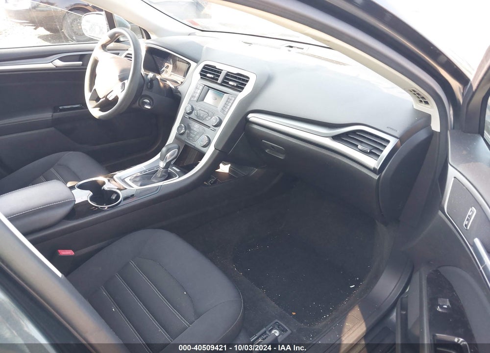 2015 FORD FUSION SE VIN: 3FA6P0HD0FR142747